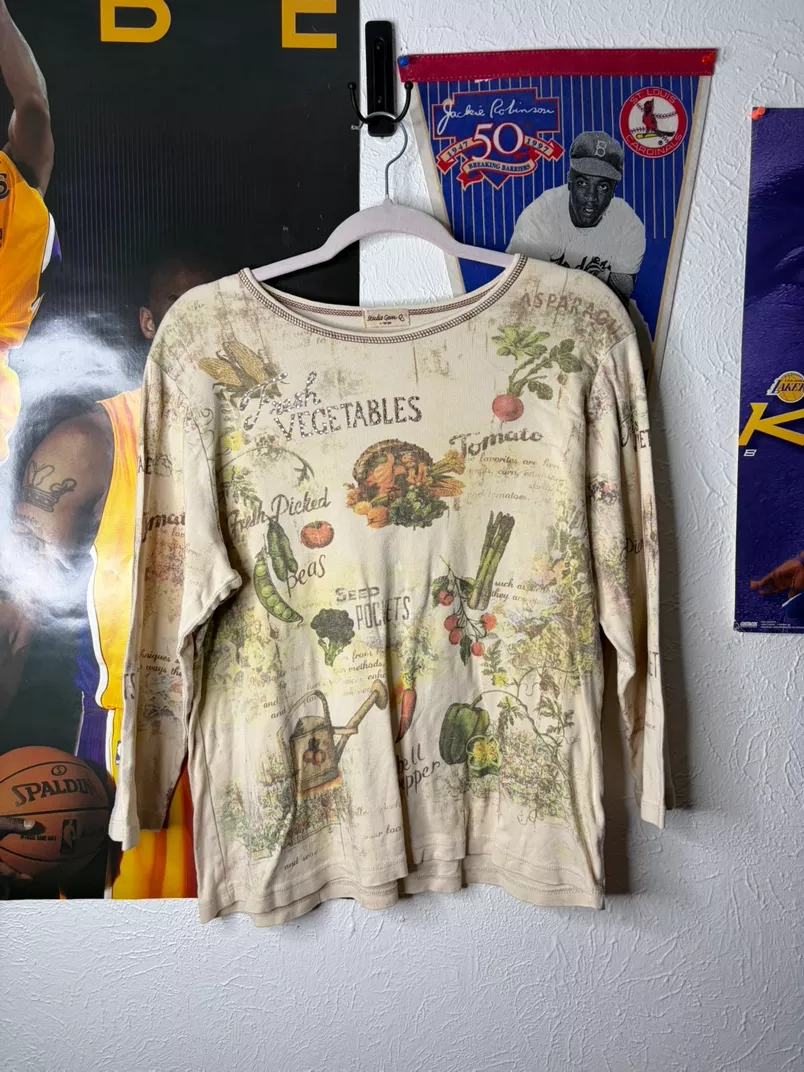Vintage Garden Fresh Vegetables Long Sleeve Top