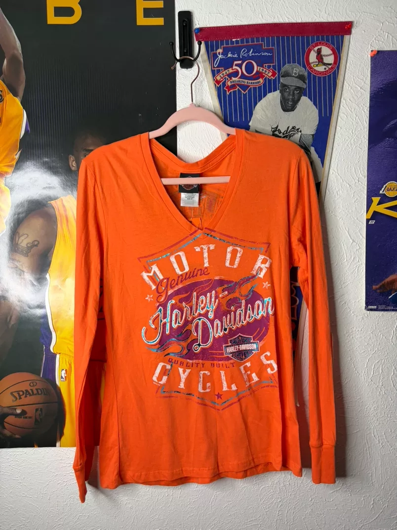 NWT Harley-Davidson "Genuine Quality Built Cycles" Orange Long Sleeve V-Neck Tee