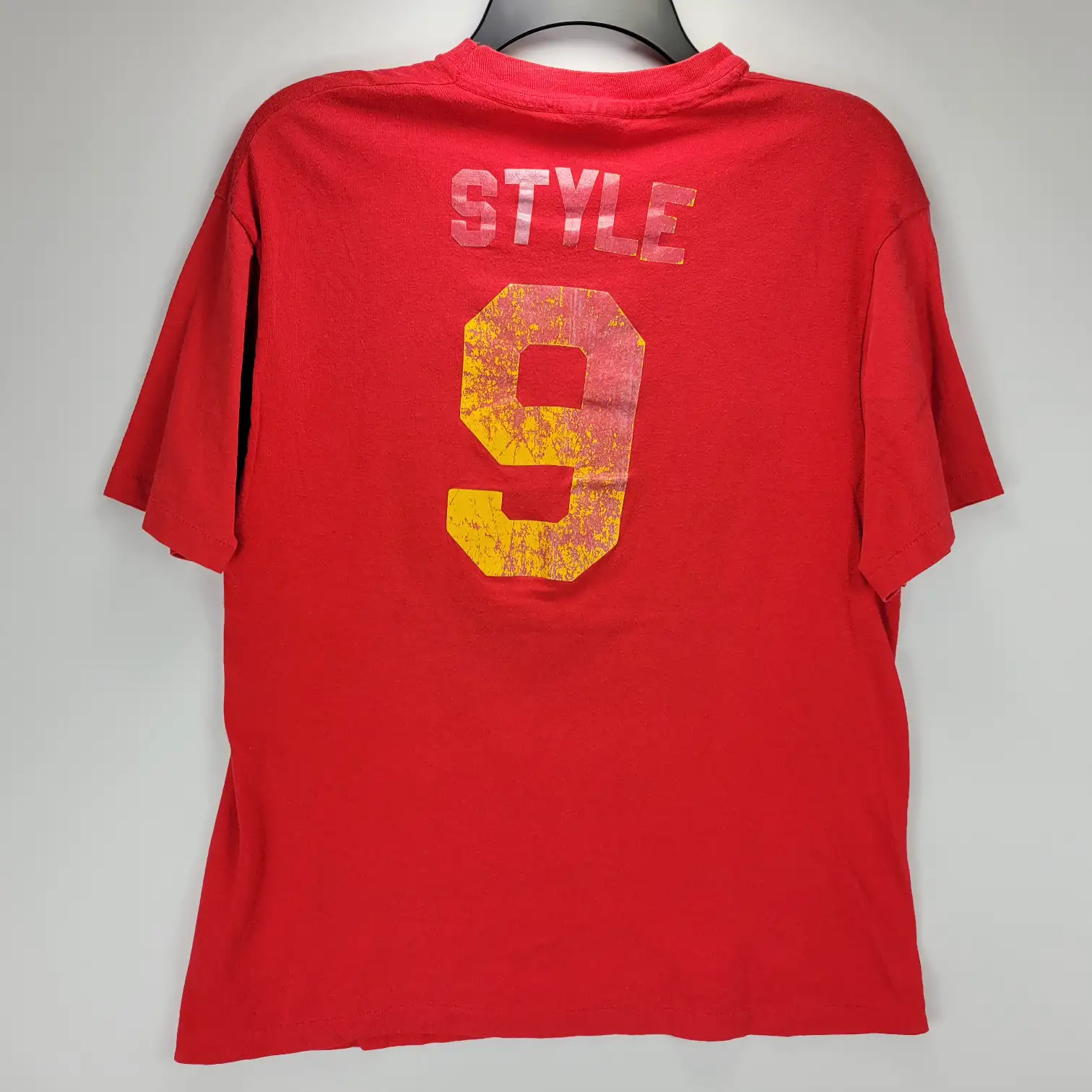 Mens Large Sgt. Preston's Saloon & Eatery Minnesota Red T-Shirt