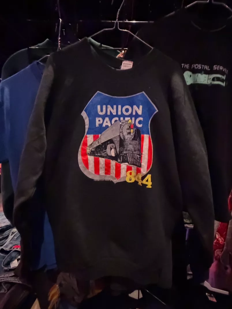 80’s Vintage Union Pacific 844 Locomotive Graphic Crewneck Sweatshirt