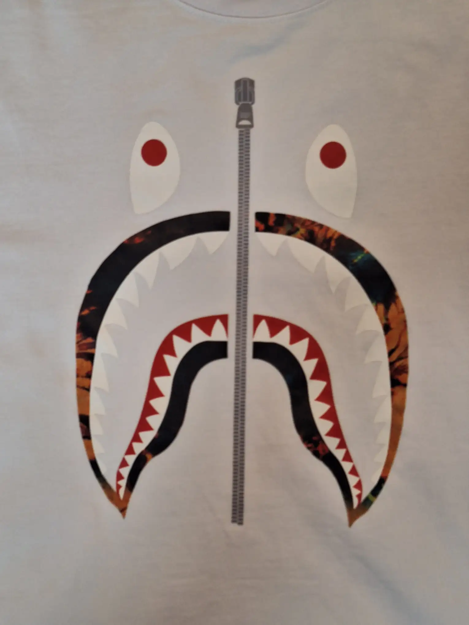 BAPE Shark Face White T-Shirt szL