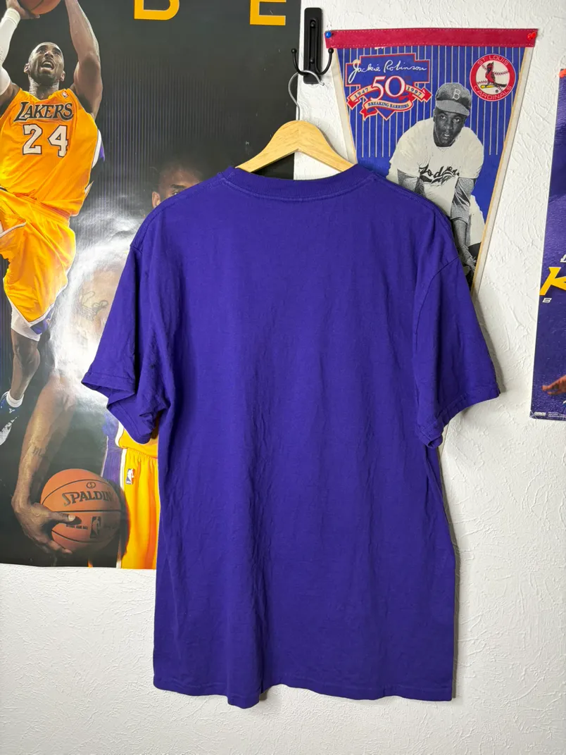 Vintage Los Angeles Lakers Purple T-Shirt