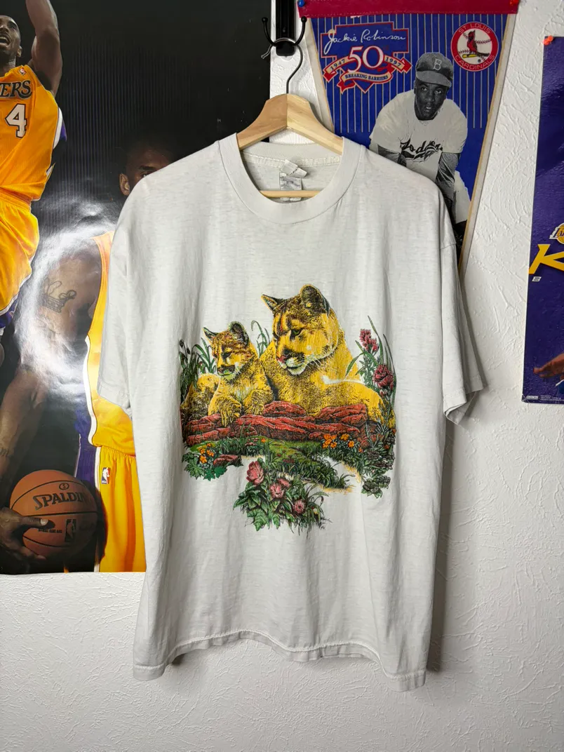 Nature Fruit of the Loom Vintage T-Shirt