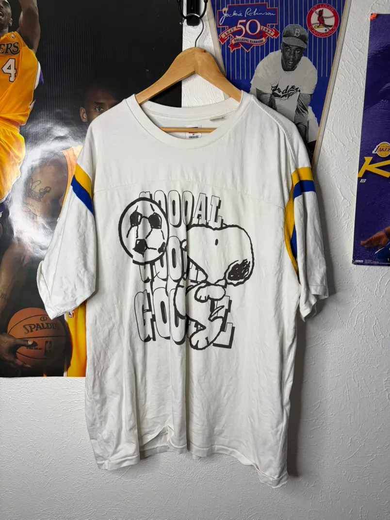 Vintage Snoopy "Goal" Soccer Graphic Tee