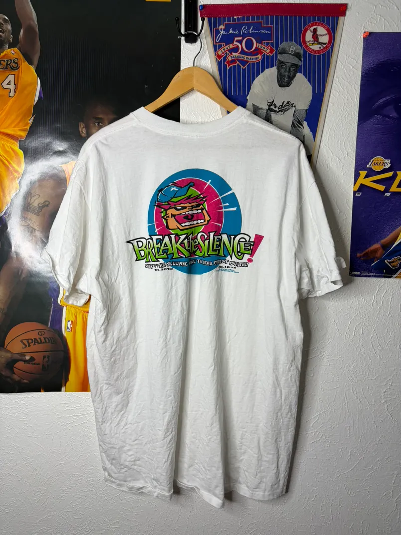 Vintage Break the Silence Graphic T-Shirt
