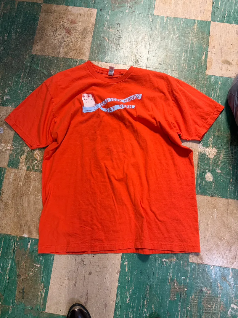 00’s CLAP YOUR HANDS SAY YEAH tee