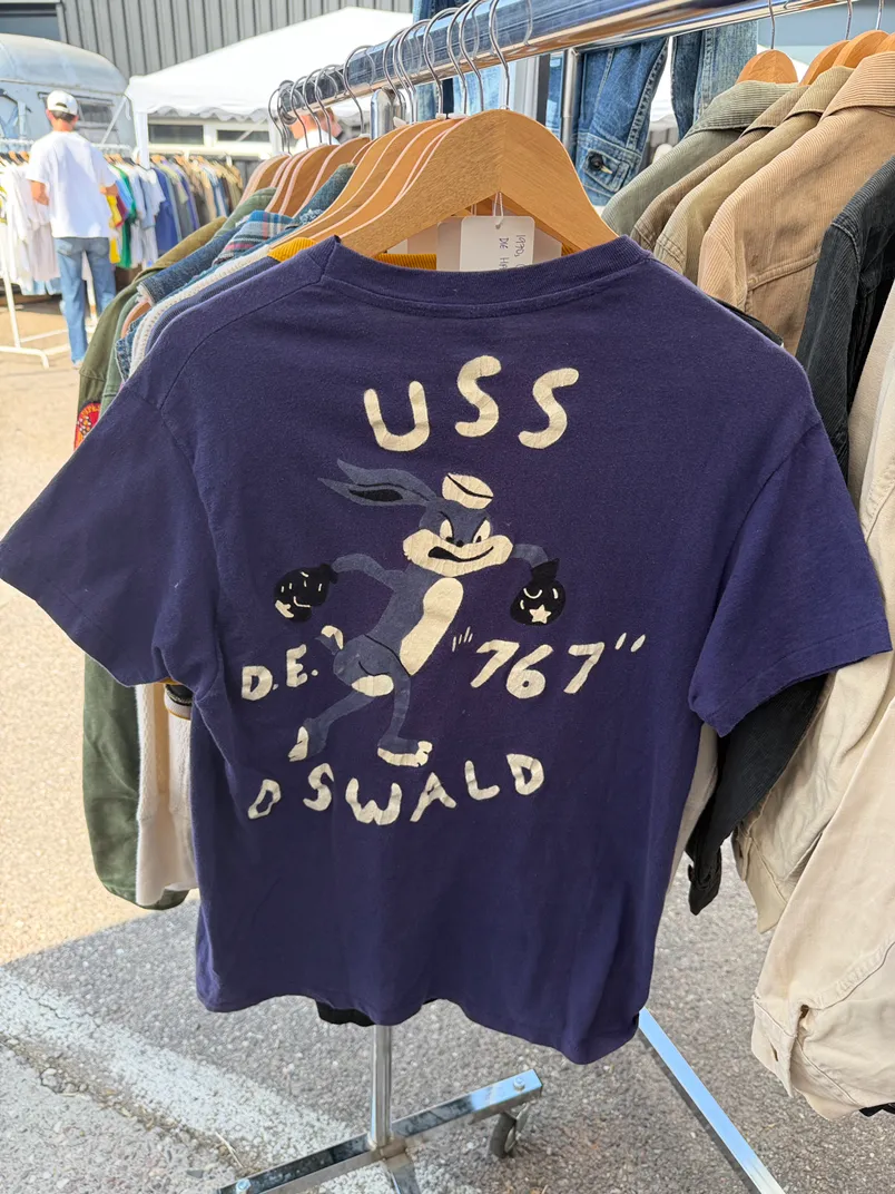 1970s old sailors never die painted tee