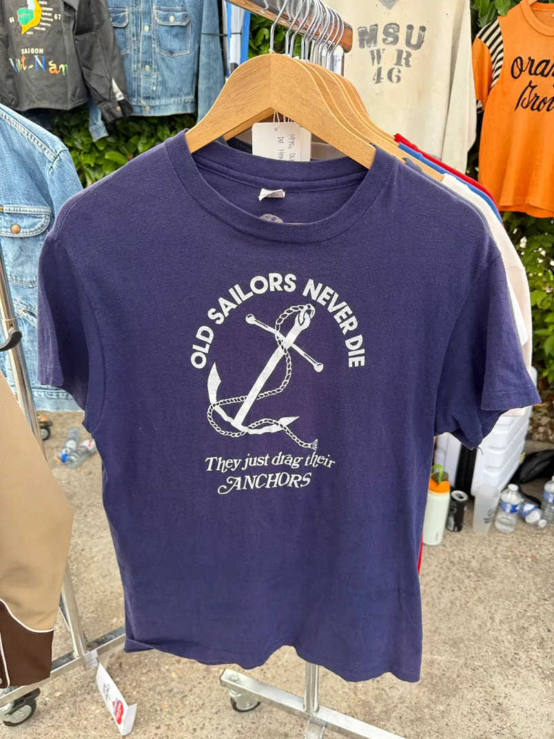1970s old sailors never die painted tee
