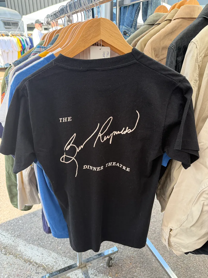 1980s cheap and superficial black tee