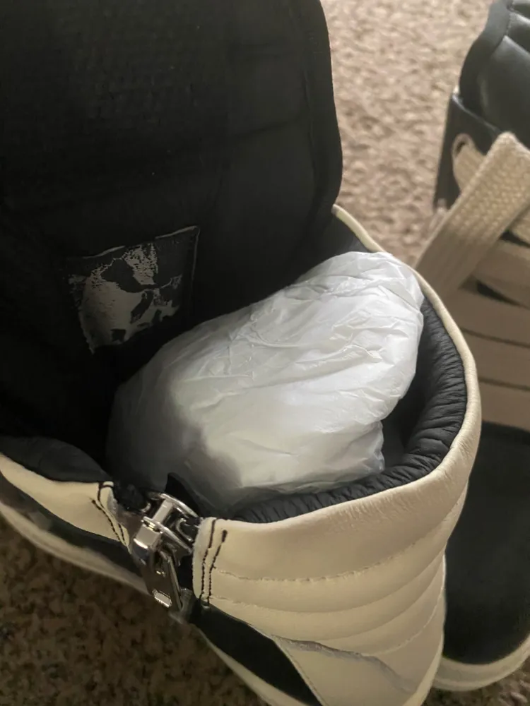 9.5 RICK OWENS JUMBO LACE GEOBASKETS