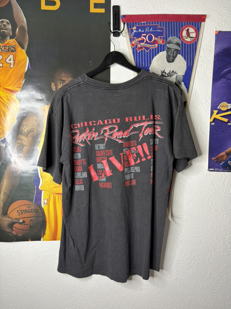 Vintage Chicago Bulls Graphic T-Shirt