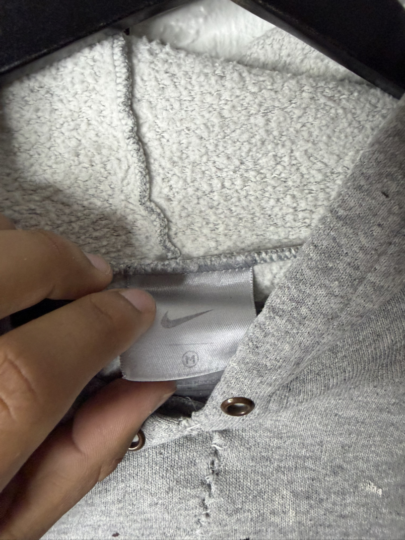 Nike Men's Grey Hoodie