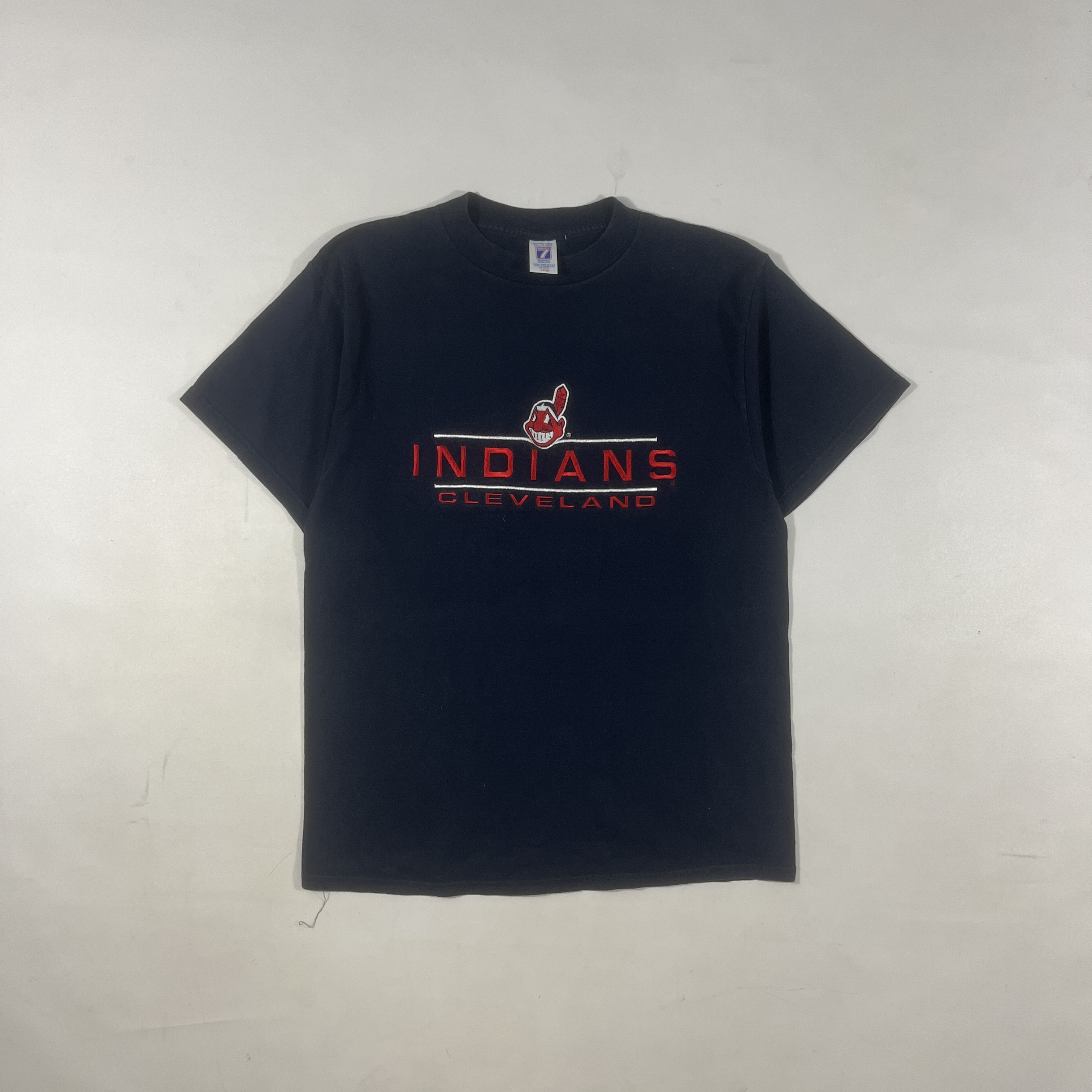 Vintage 90s Logo 7 Cleveland Indians Embroidered MLB Tee Large