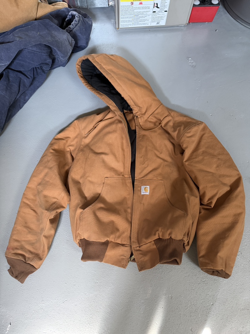 00’s Carhartt Men's Washed Duck Insulated hooded Jacket