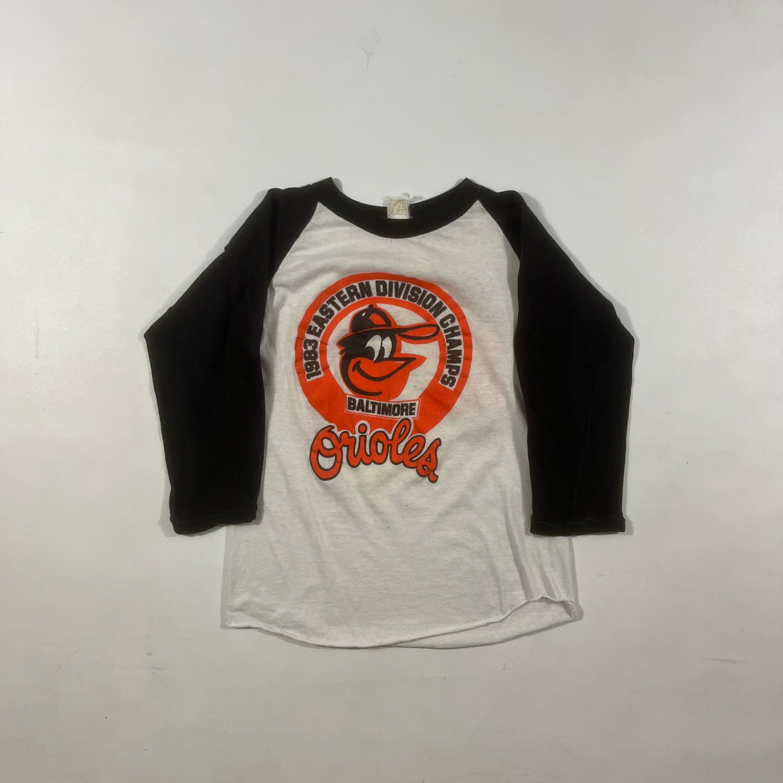 Vintage 1983 Baltimore Orioles Eastern Division Champs Raglan Baseball Tee M