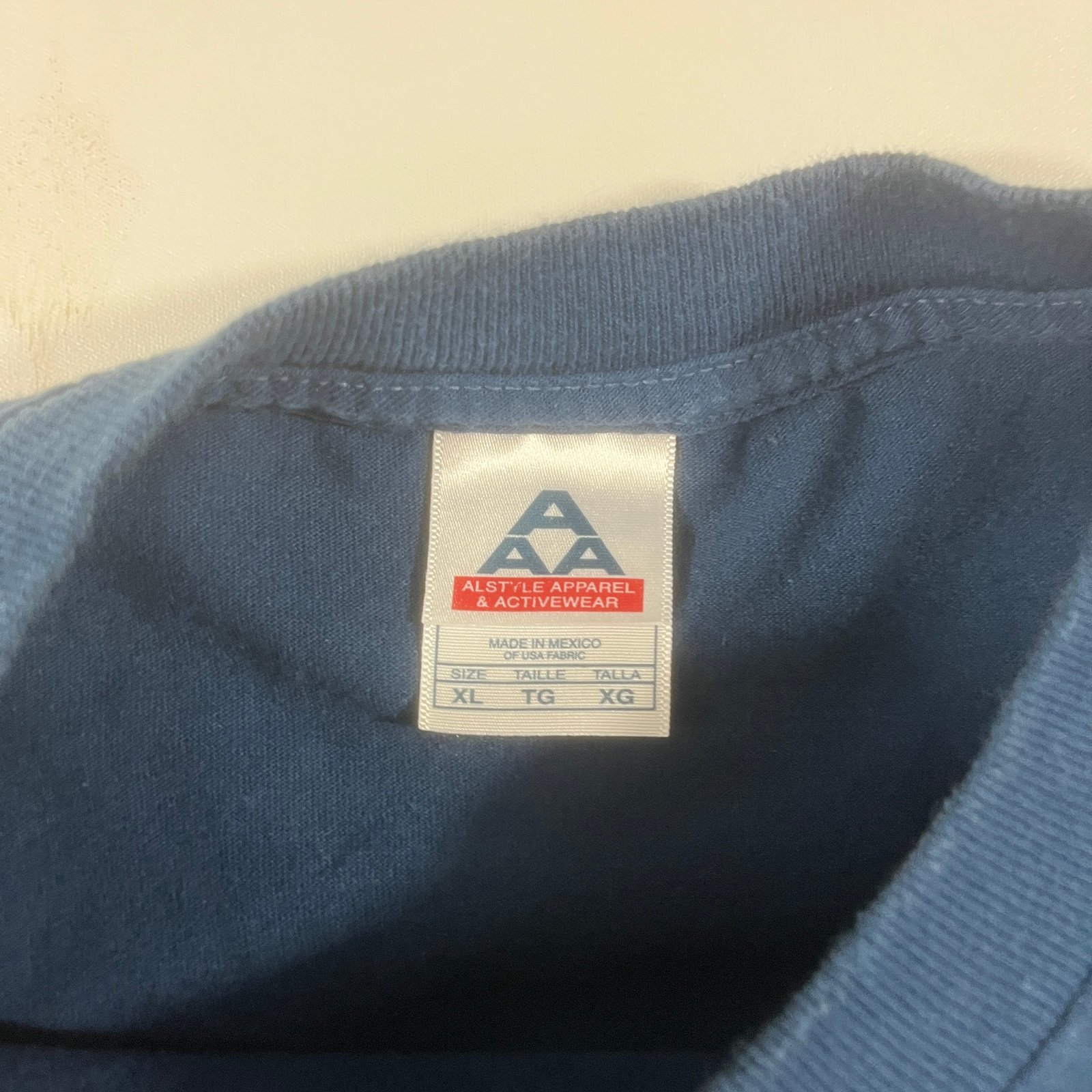 Vintage Alstyle AAA Navy "The Older the Fiddle The Sweeter the Tune" Graphic Tee XL