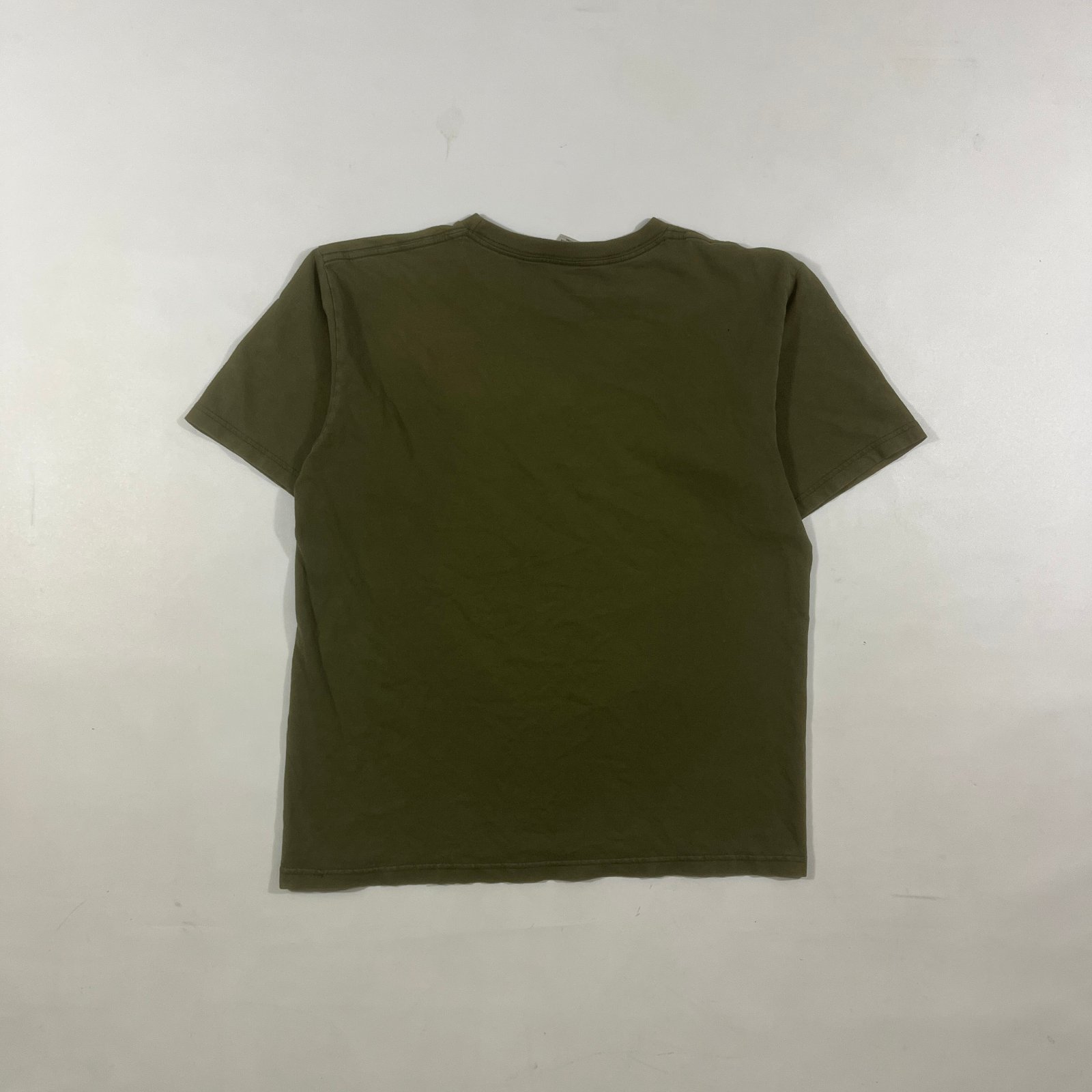 Y2K Cygnus "Free Your Monkey Go Commando" Olive Green Funny Graphic Tee M