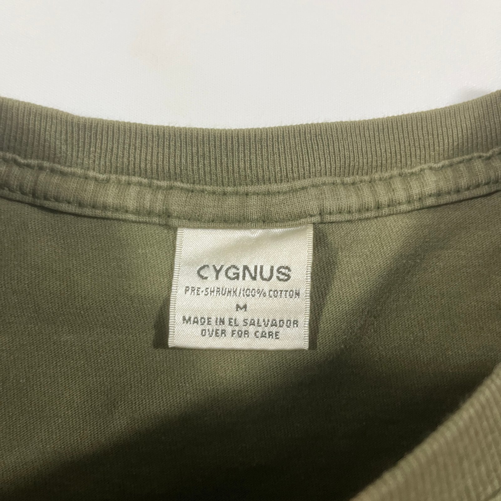 Y2K Cygnus "Free Your Monkey Go Commando" Olive Green Funny Graphic Tee M