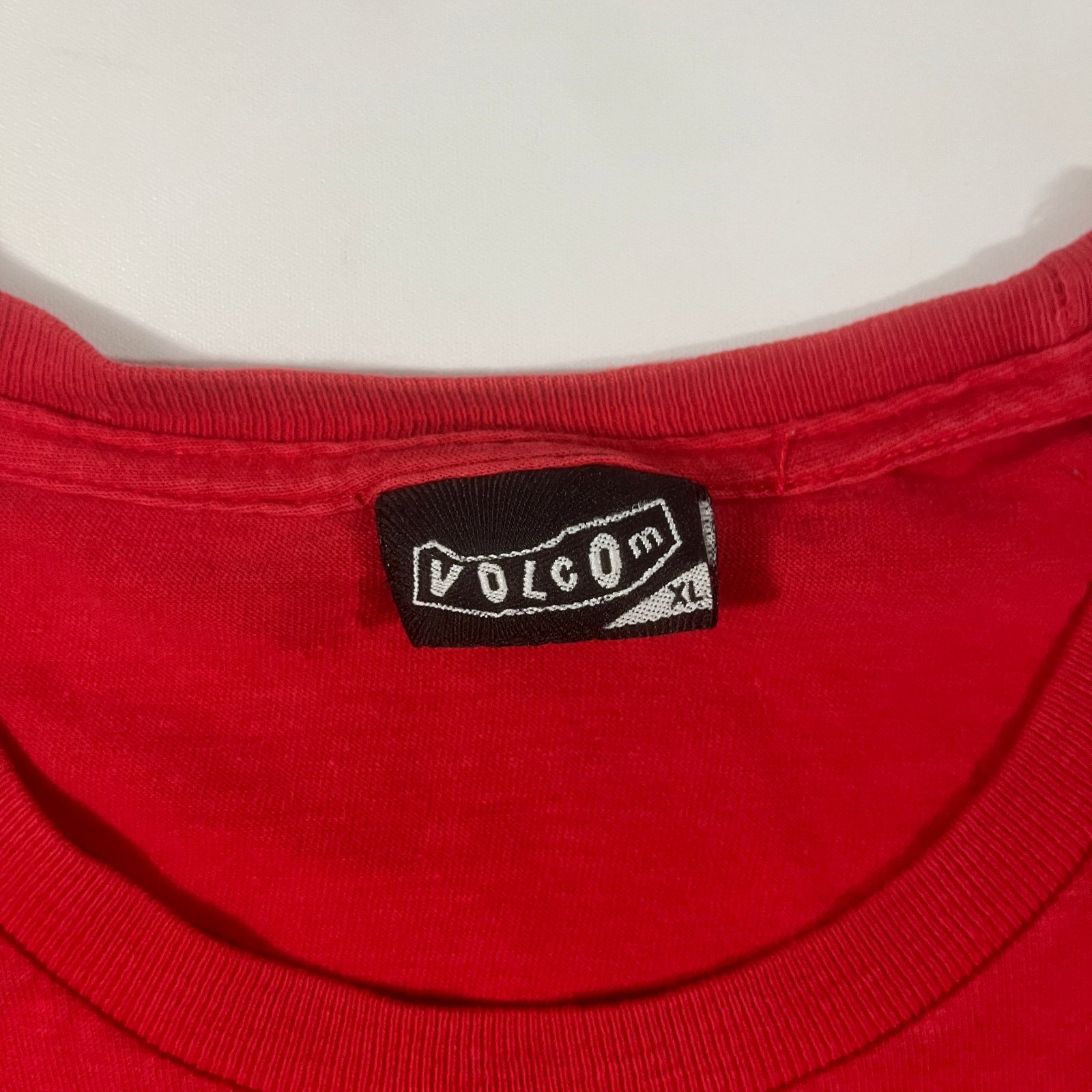 Volcom Red Script Logo Stone Graphic Skate Tee XL