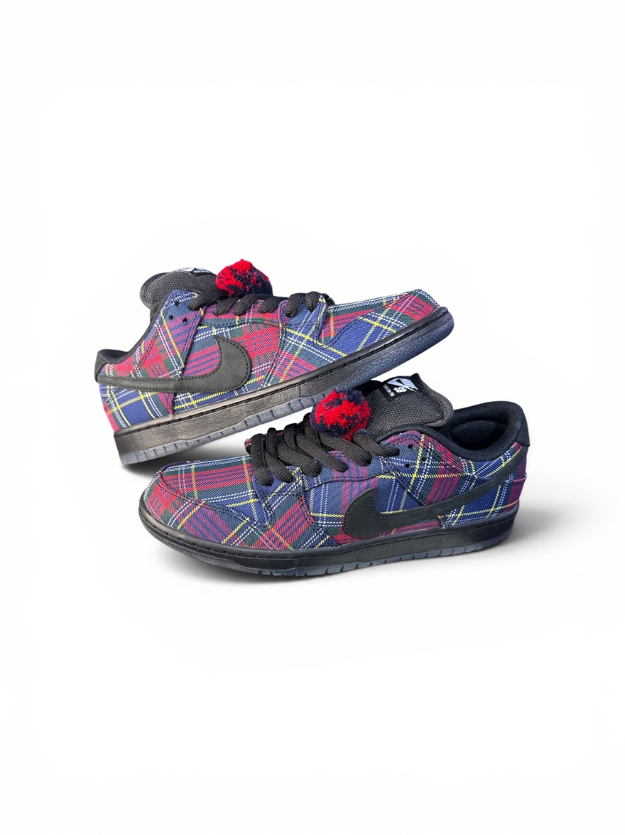 10.5M- (DS)Nike SB Dunk Low Nardwuar