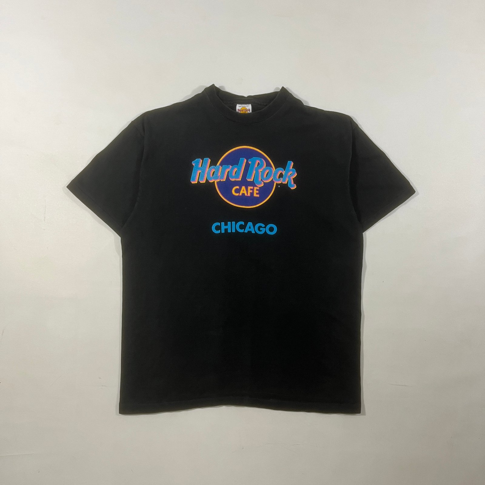 Vintage 90s Hard Rock Cafe Chicago Black Souvenir Tee Made in USA XL