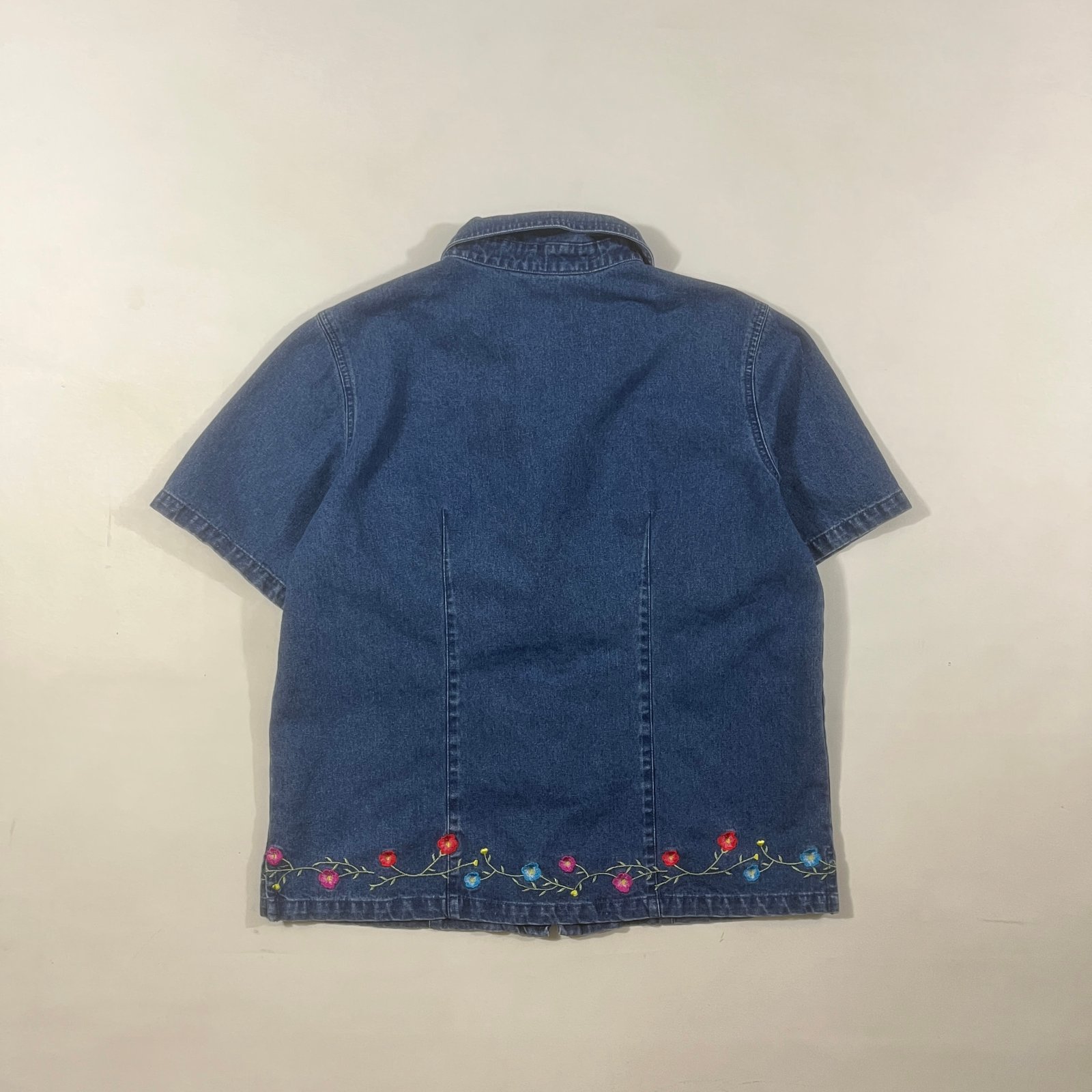 Vintage Y2K Denim & Co. Embroidered Floral Zip-Front Short Sleeve Denim Top Medium