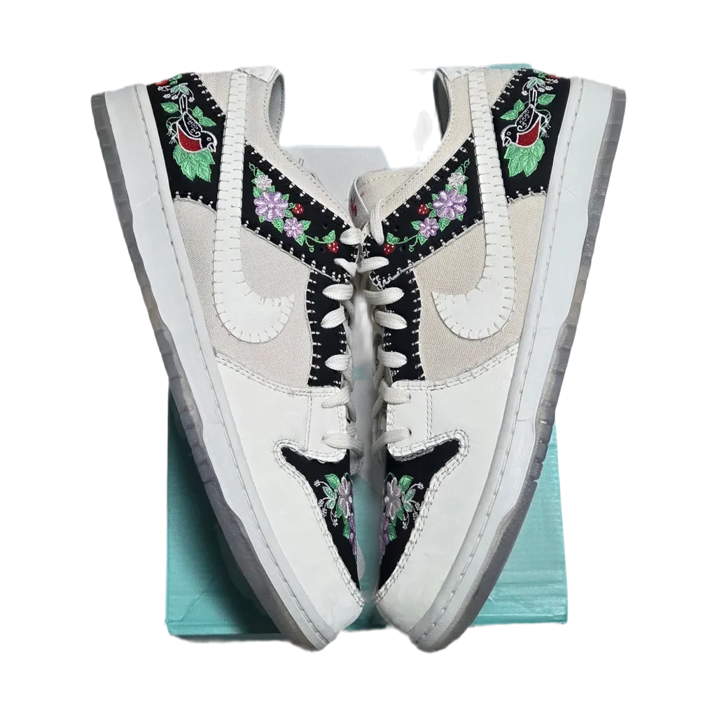 Nike SB Dunk Low N7 Decon
