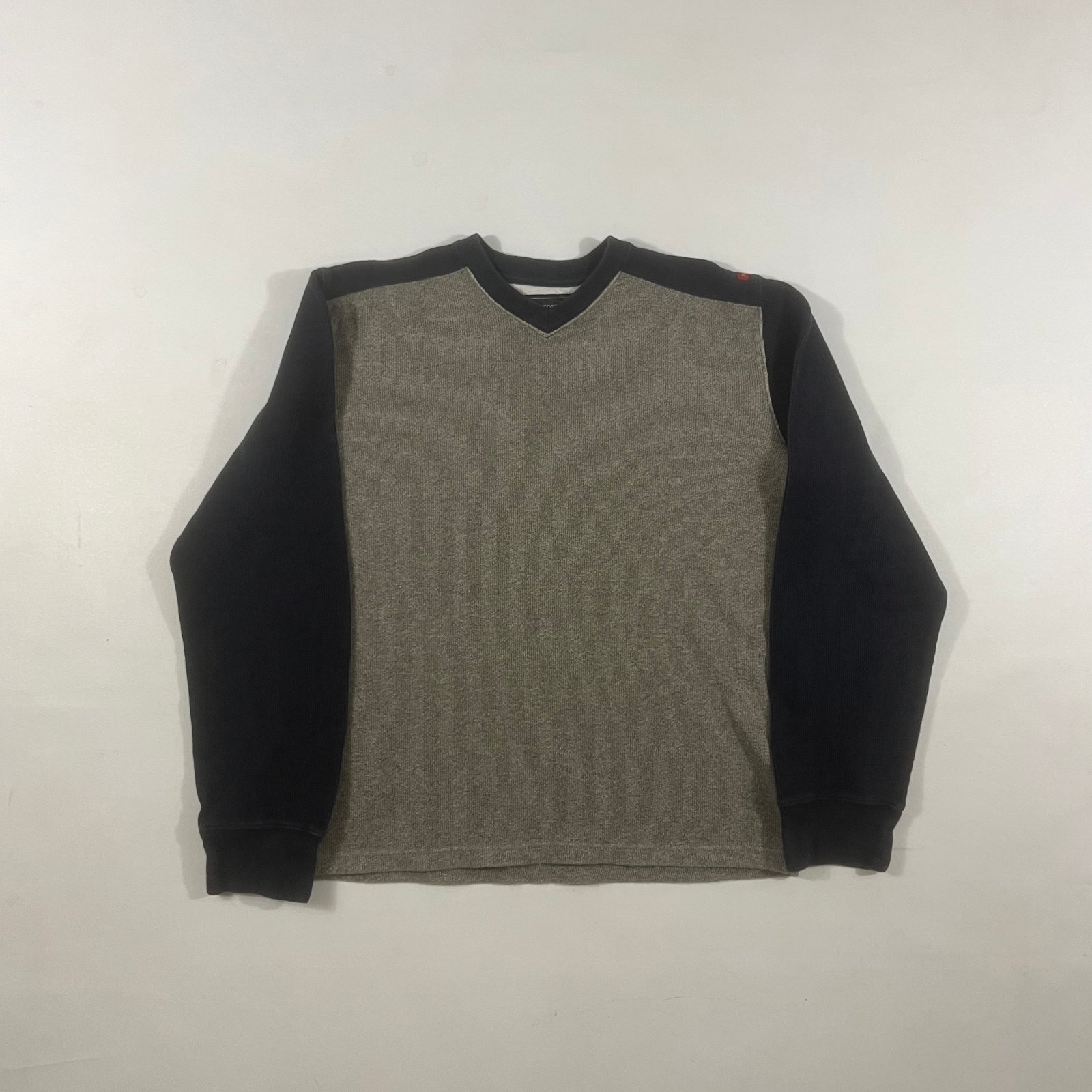 Vintage Abercrombie & Fitch Gray Black Colorblock Waffle Knit V-Neck Pullover XL