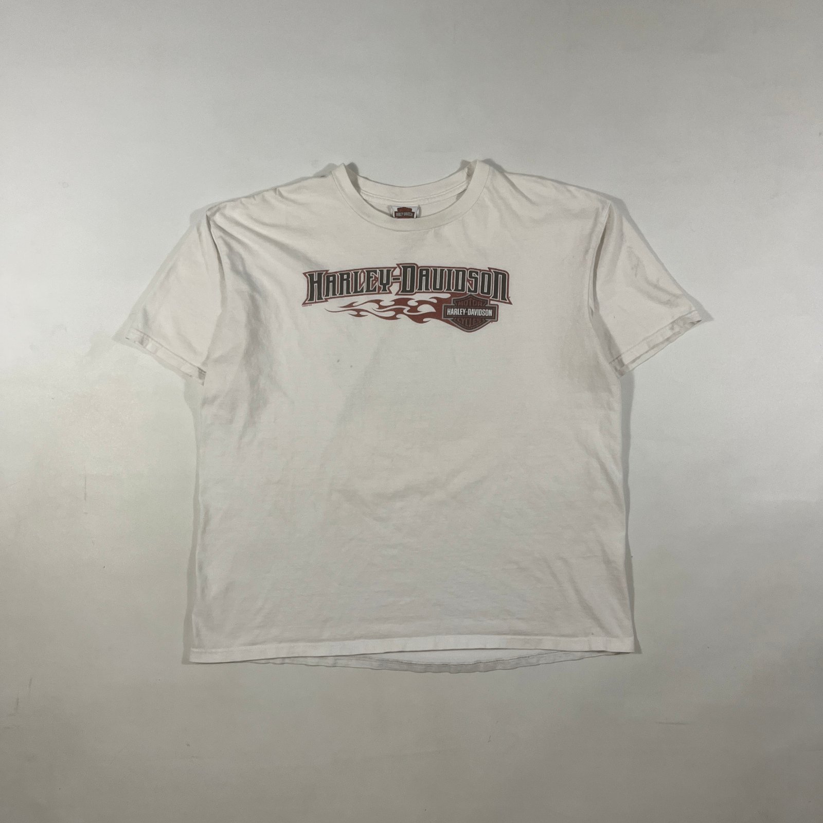 Vintage Harley-Davidson Twin Cities Minneapolis St. Paul MN White Flame Graphic Tee