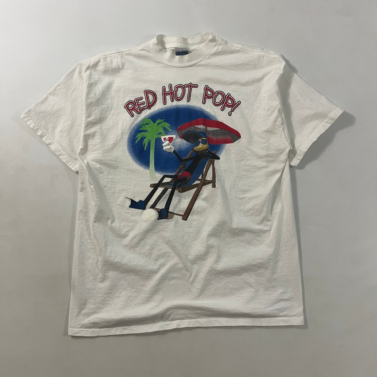 Vintage 90s Tultex Red Hot Pop Beach Cartoon Single Stitch T-Shirt