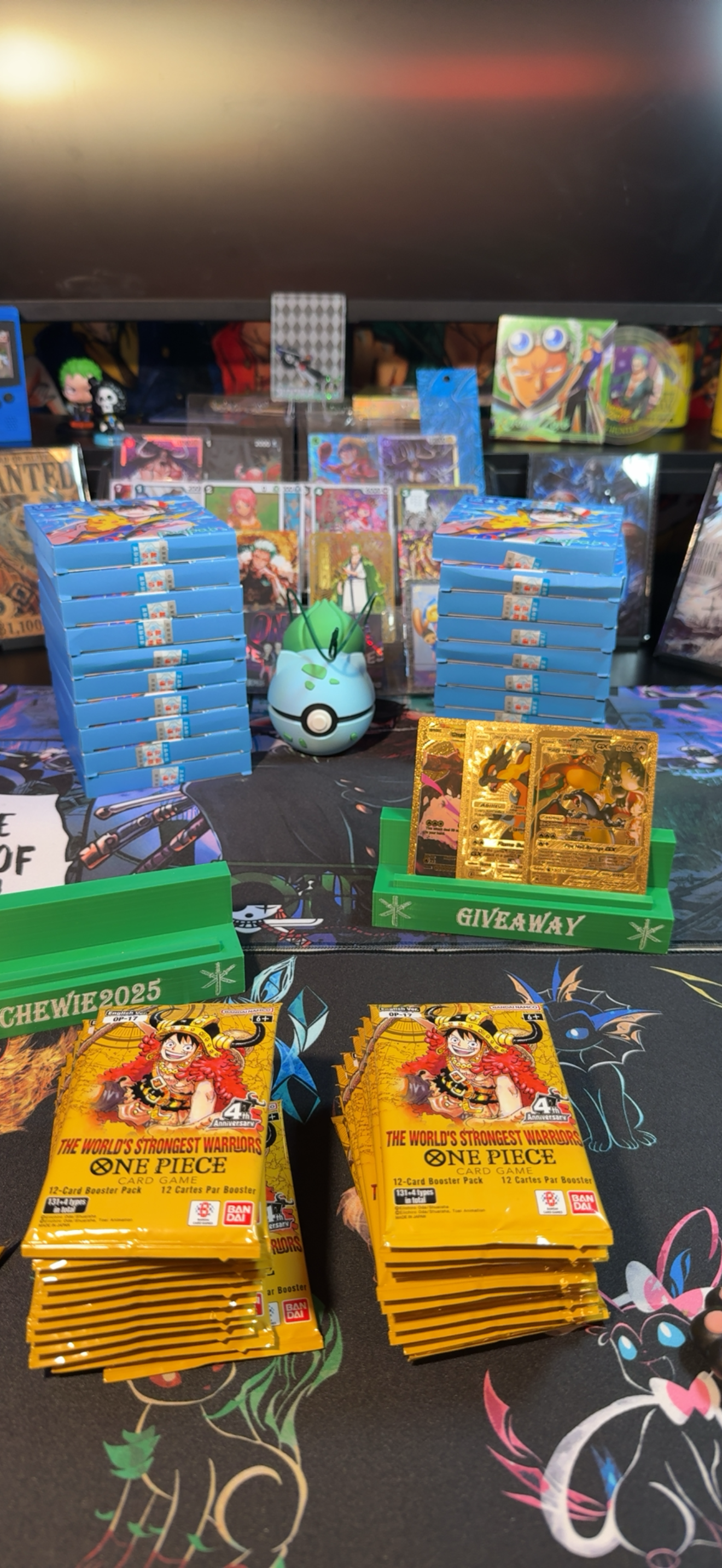 OP17 Sealed Booster Box Ripped on screen