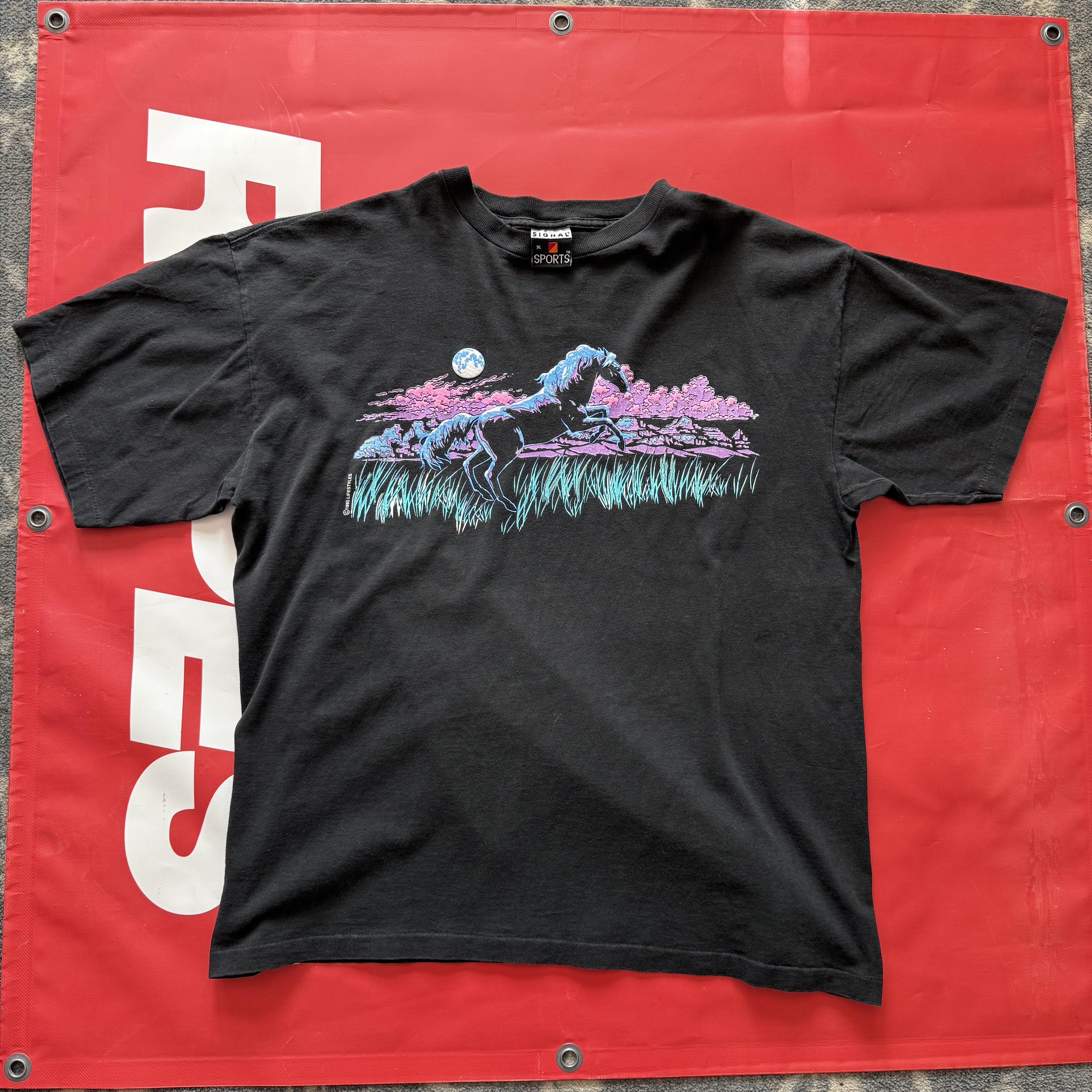 Vintage 90s Horse Silhouette T-Shirt XL neon colors