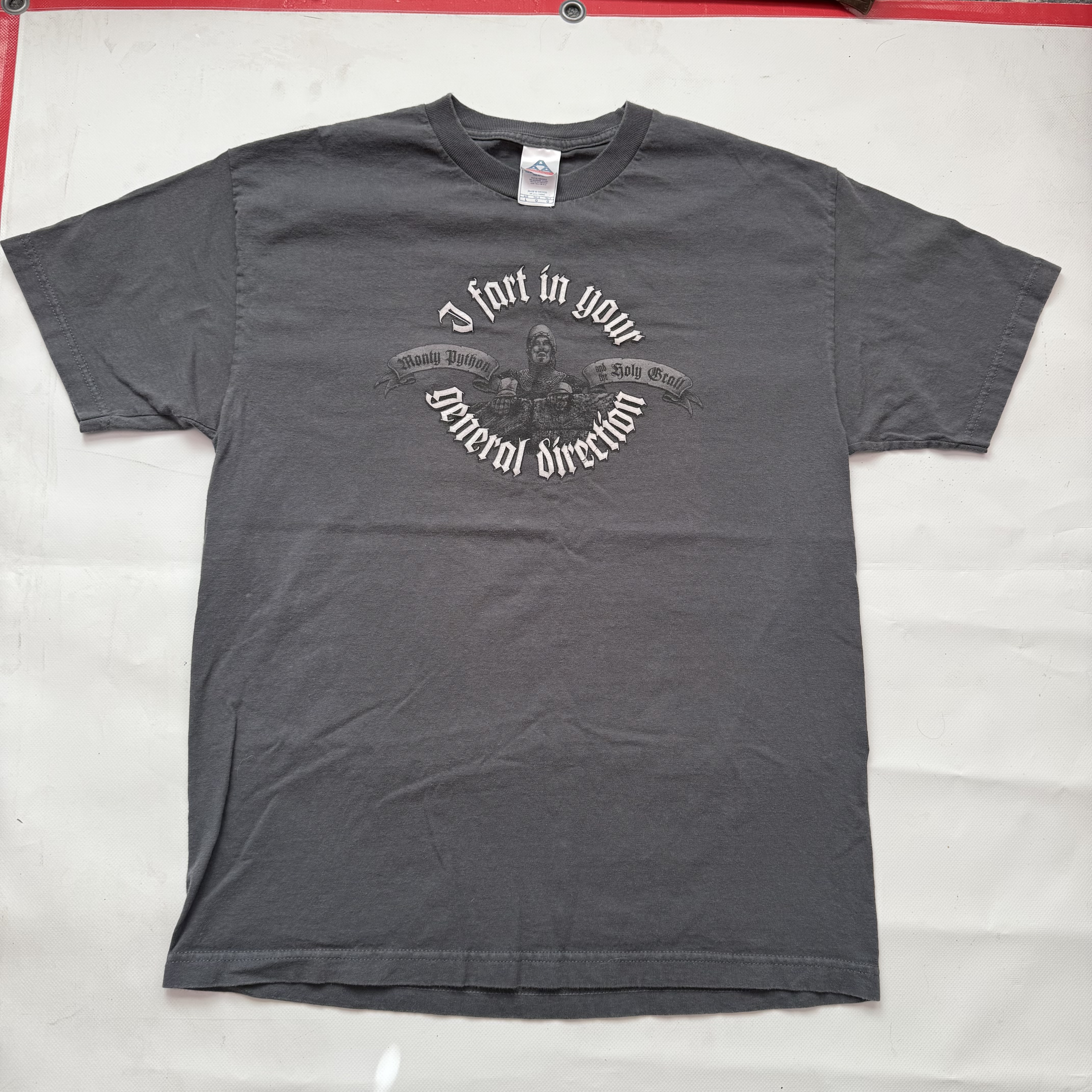 Monty Python "I Fart in Your General Direction" Graphic Tee large