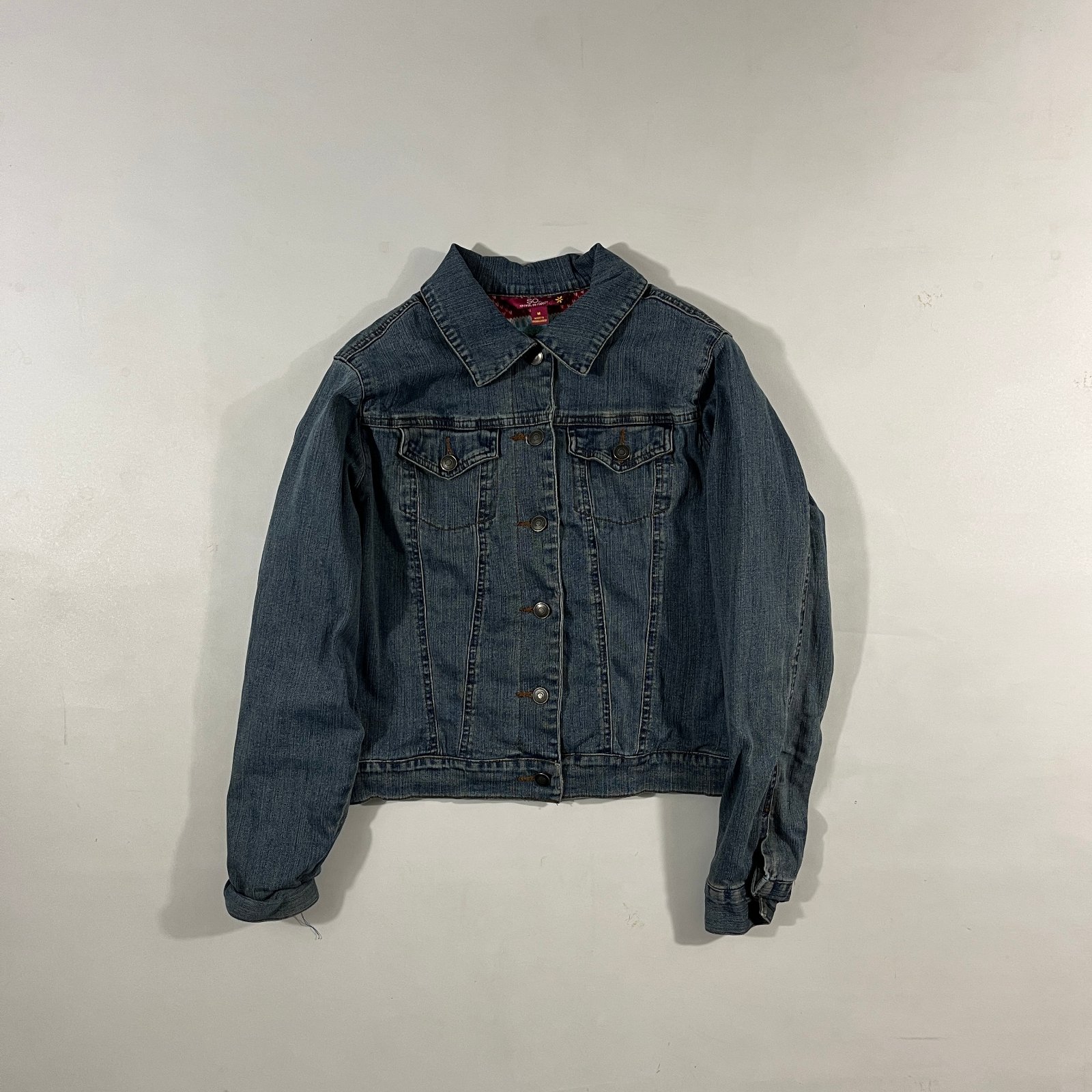 Y2K SO Cropped Medium Wash Denim Trucker Jean Jacket M