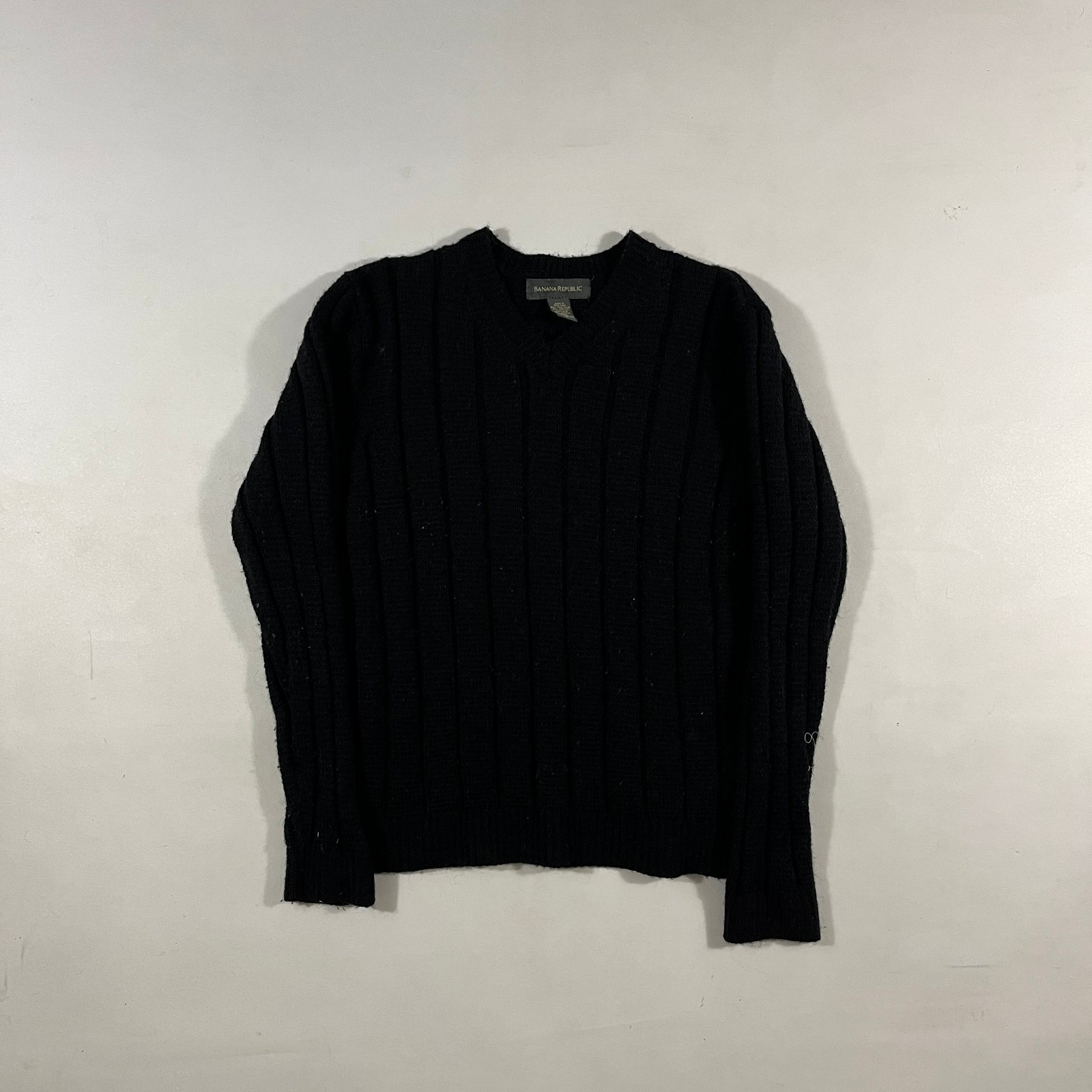 Banana Republic Black Wide Ribbed Wool Alpaca Blend V-Neck Sweater