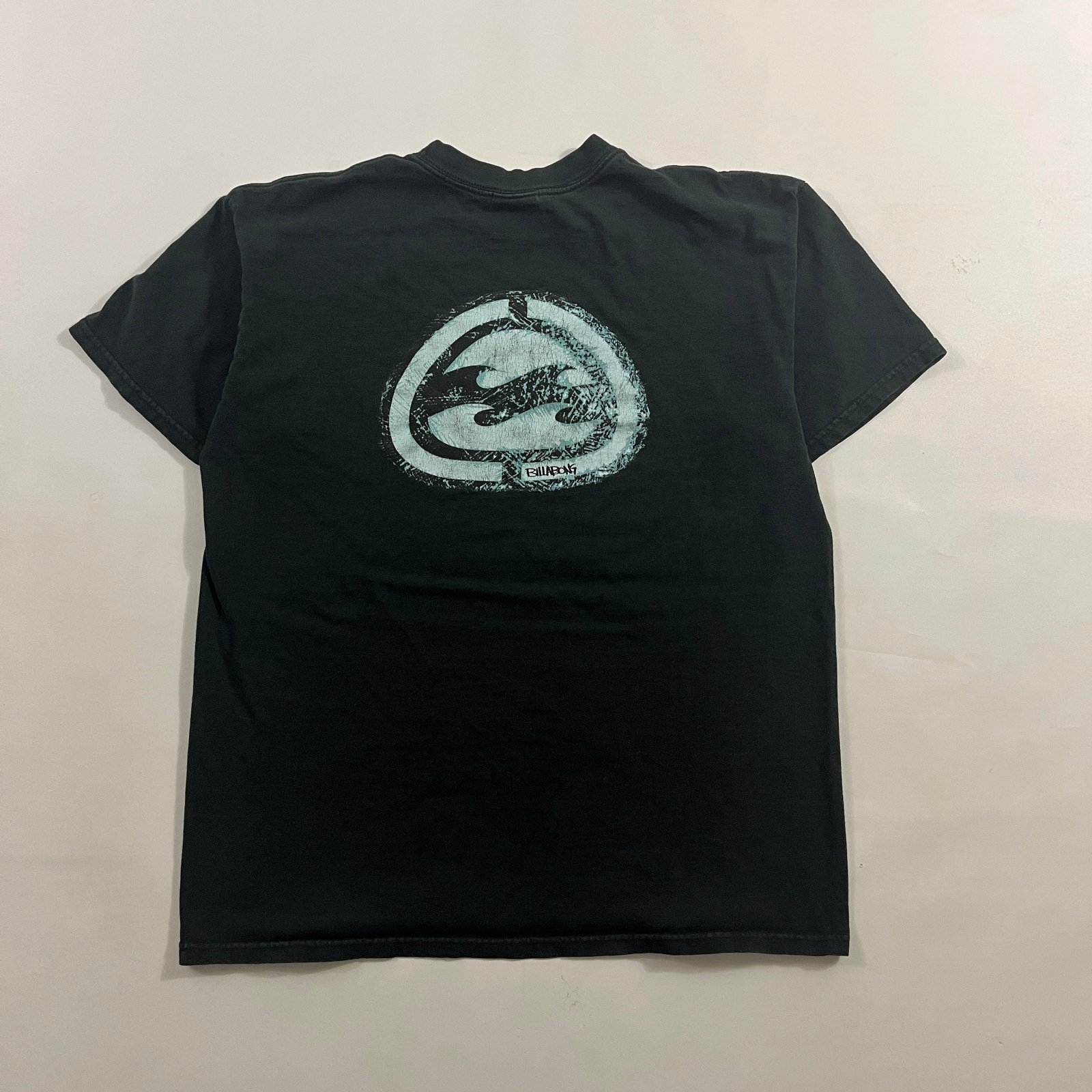 Vintage Y2K Billabong Faded Black Wave Logo Surf Skate Tee