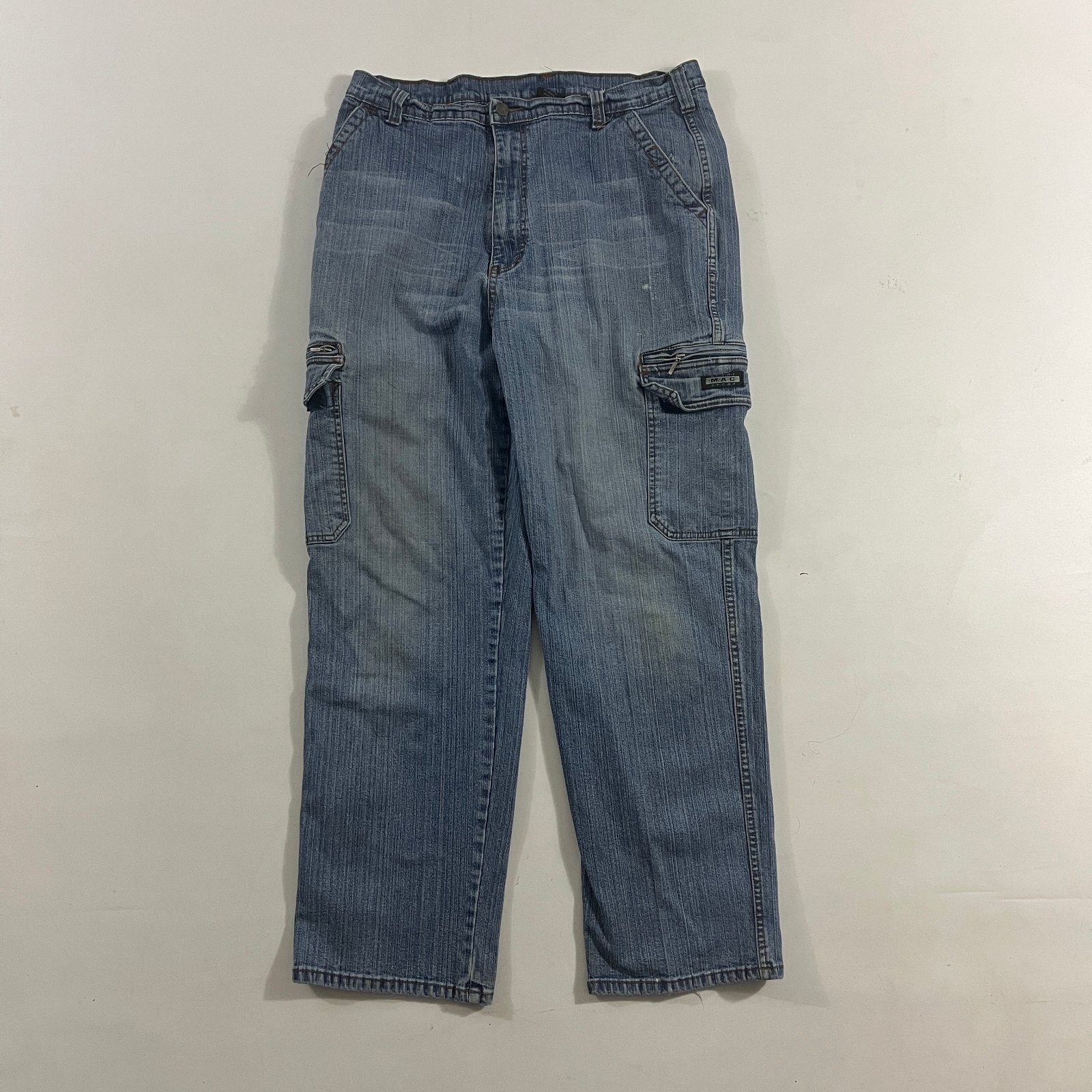 Vintage Y2K MAC Sport Medium Wash Baggy Cargo Denim Jeans 38x32